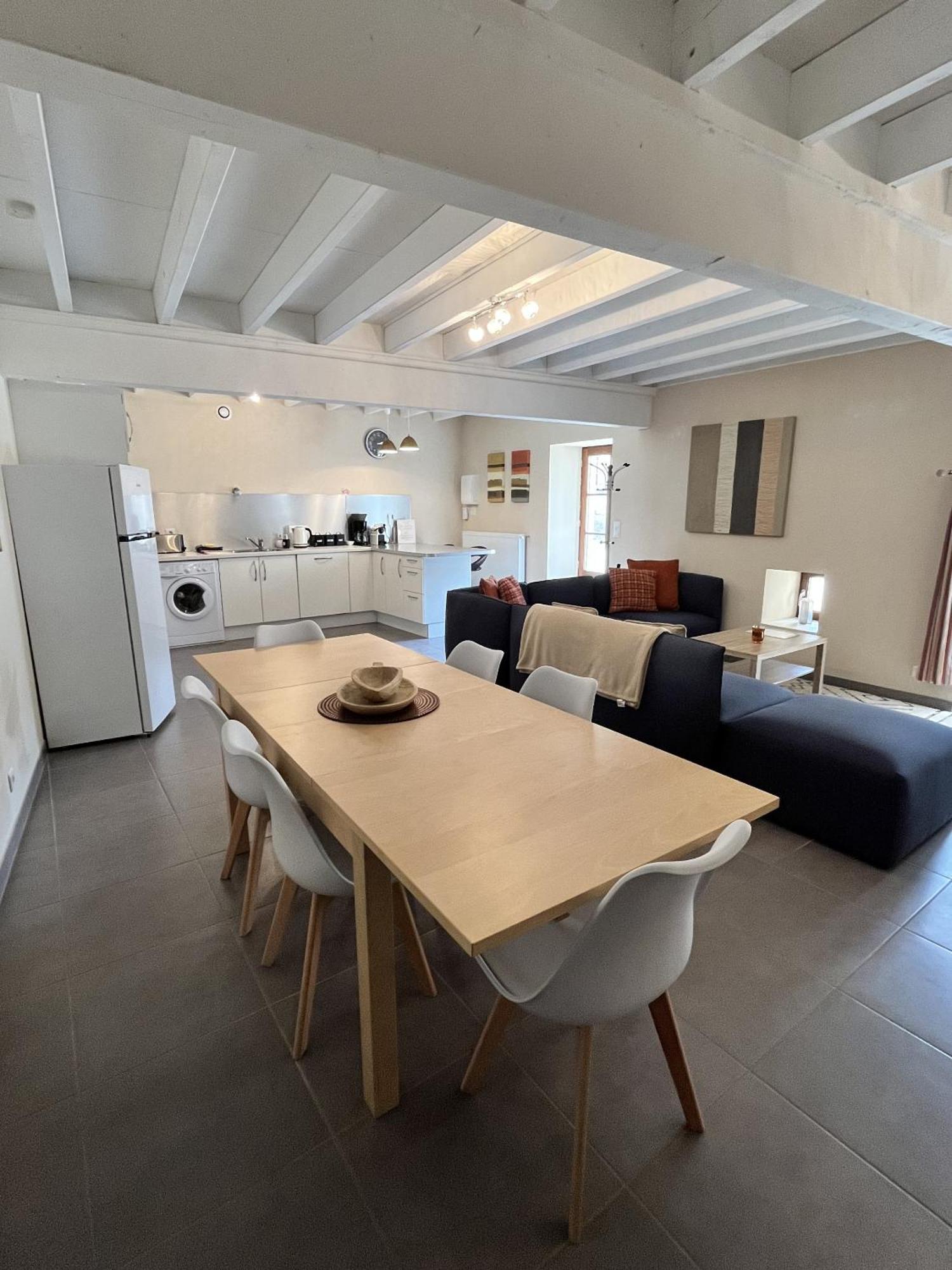 Вилла Petit Moulin De Veillard Bourg-Charente Экстерьер фото