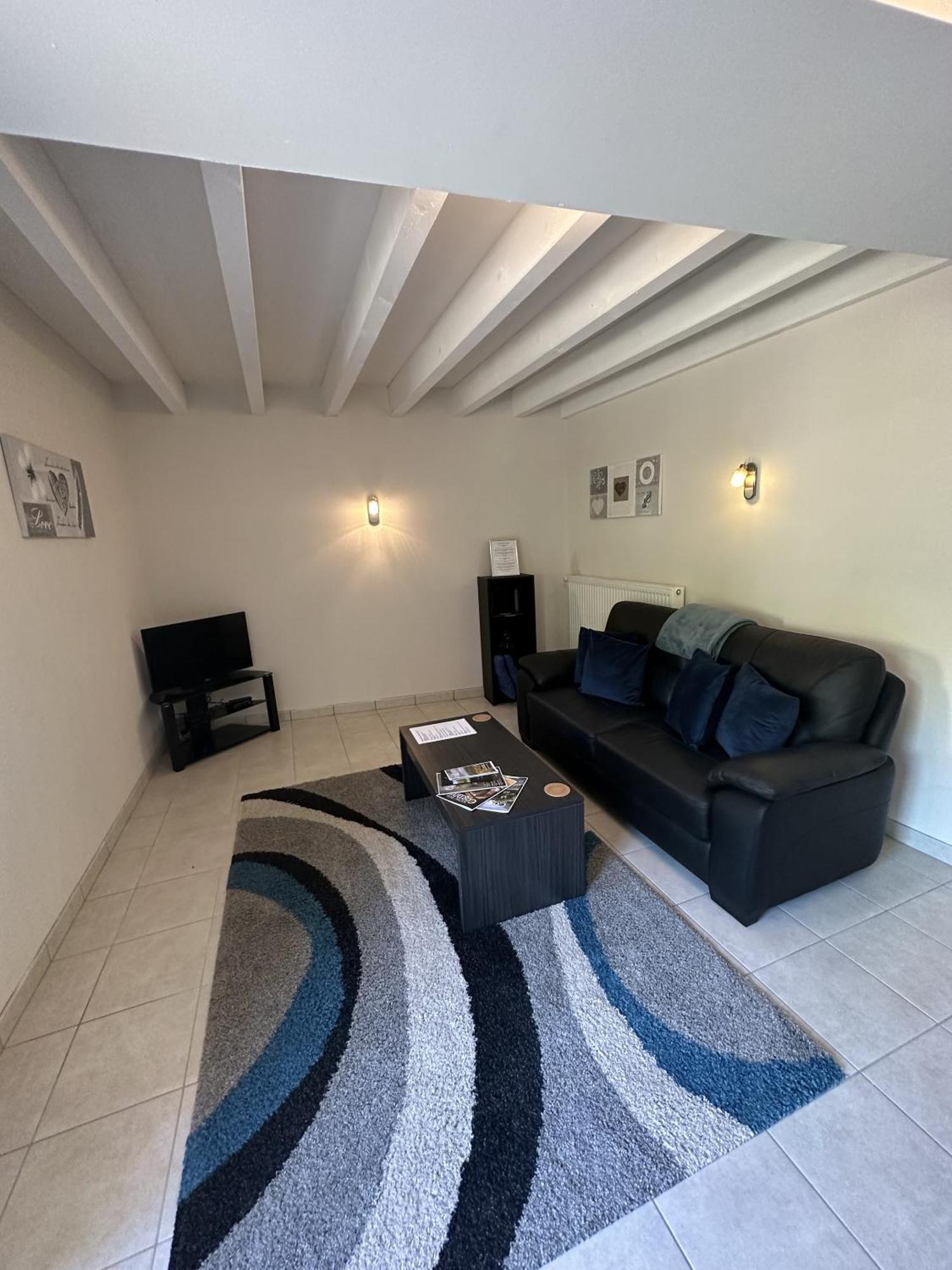 Вилла Petit Moulin De Veillard Bourg-Charente Экстерьер фото