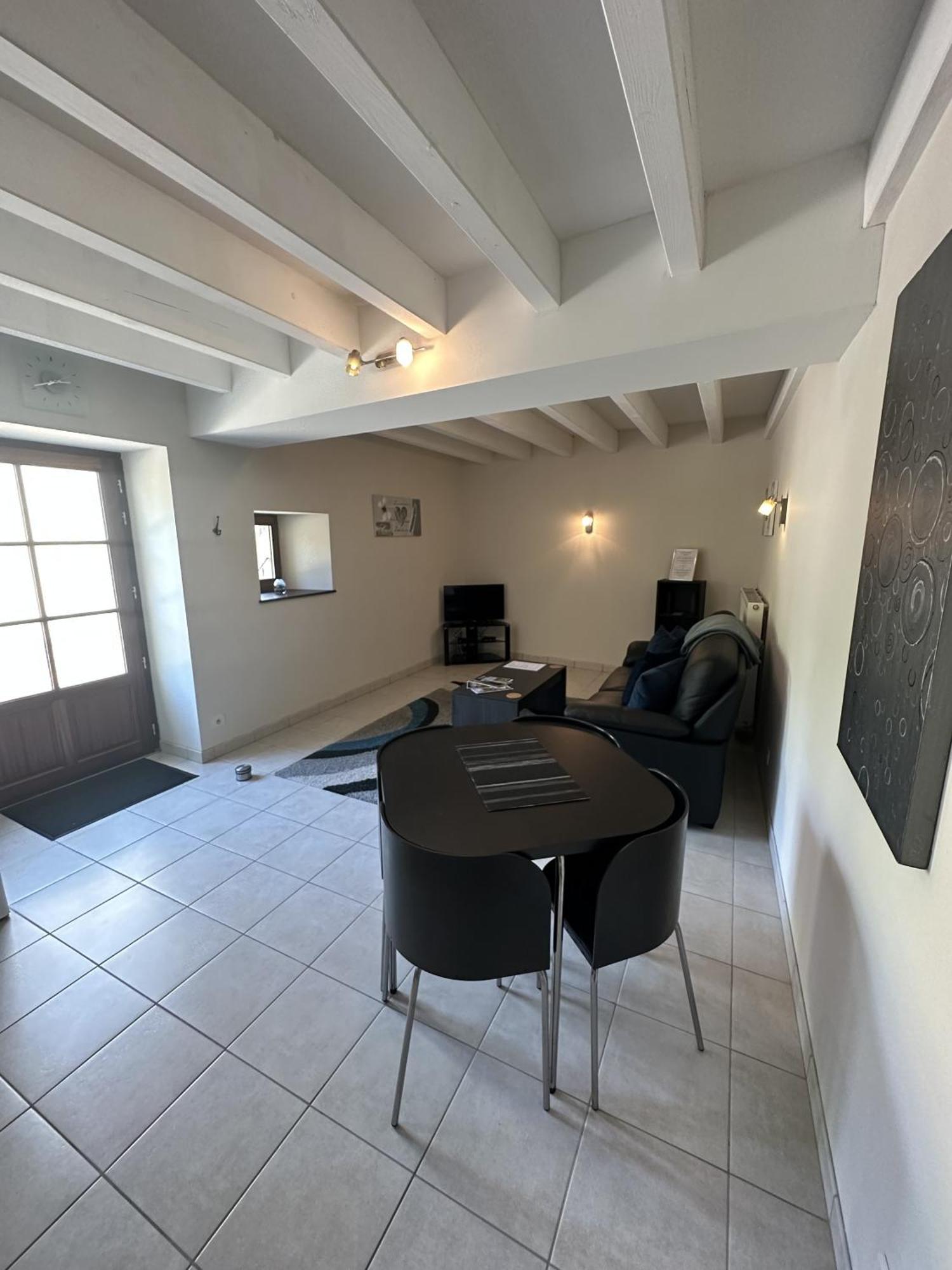 Вилла Petit Moulin De Veillard Bourg-Charente Экстерьер фото